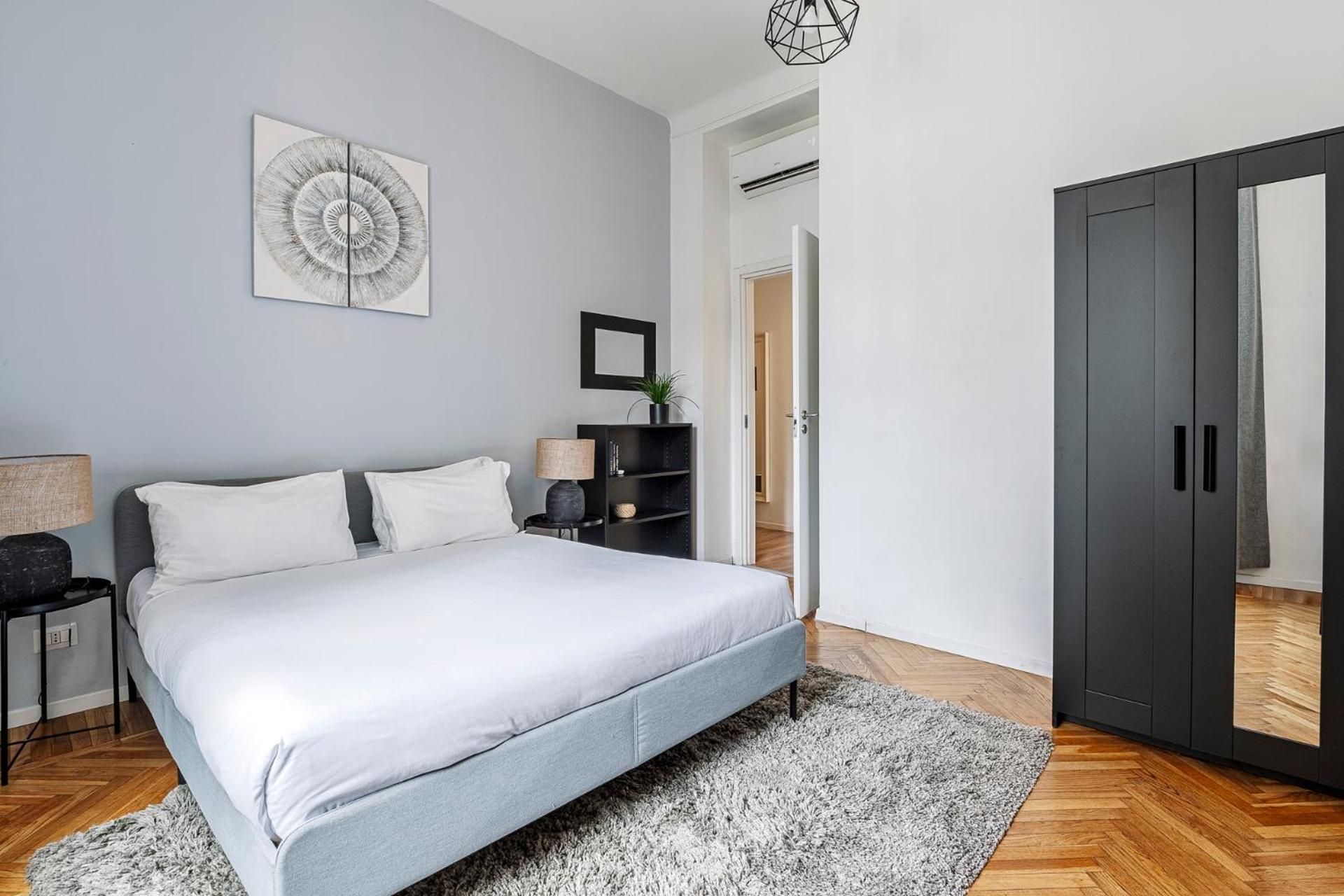 Apartamento Luxury 4 Bedrooms Close To Duomo Milão