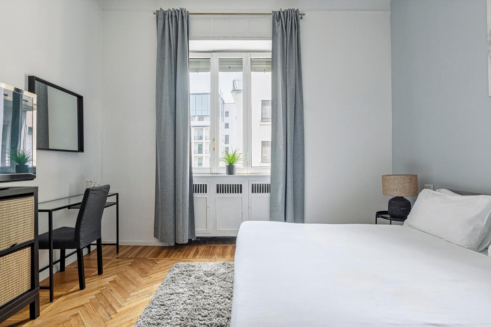 Apartamento Luxury 4 Bedrooms Close To Duomo Milão