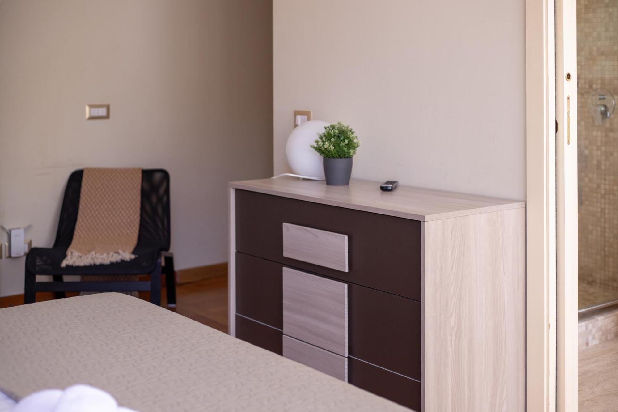 Apartment Exclusive In Station - Duomo 5 In Minutes Milan