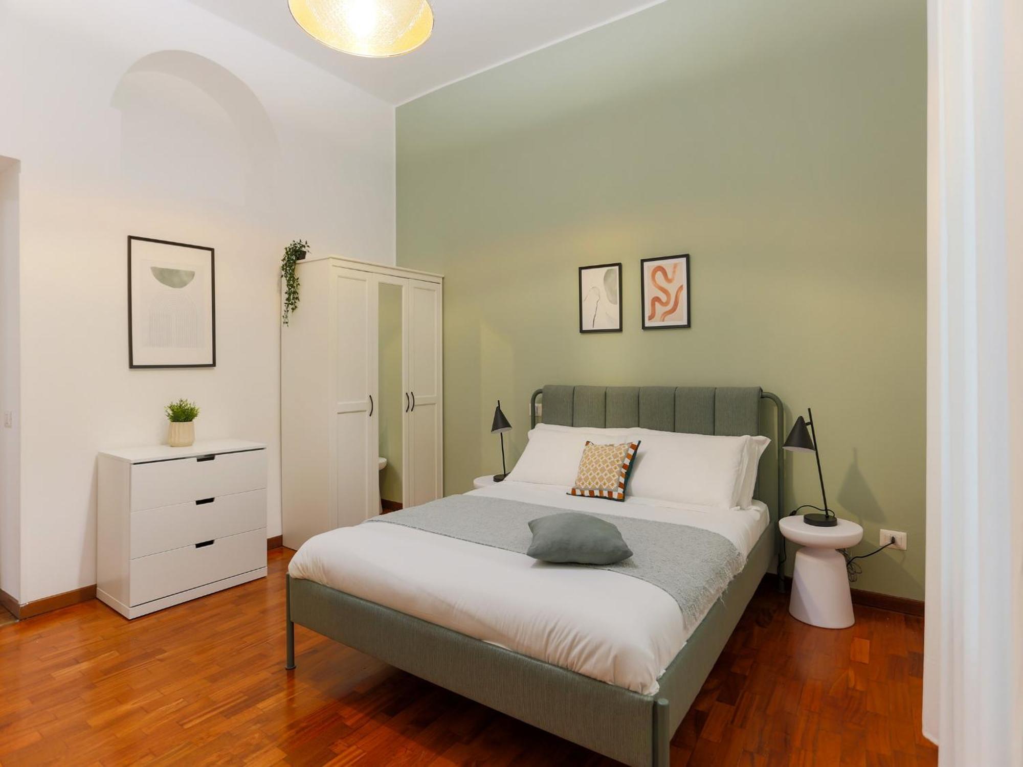 The Rent - In Crocetta Apartment *
