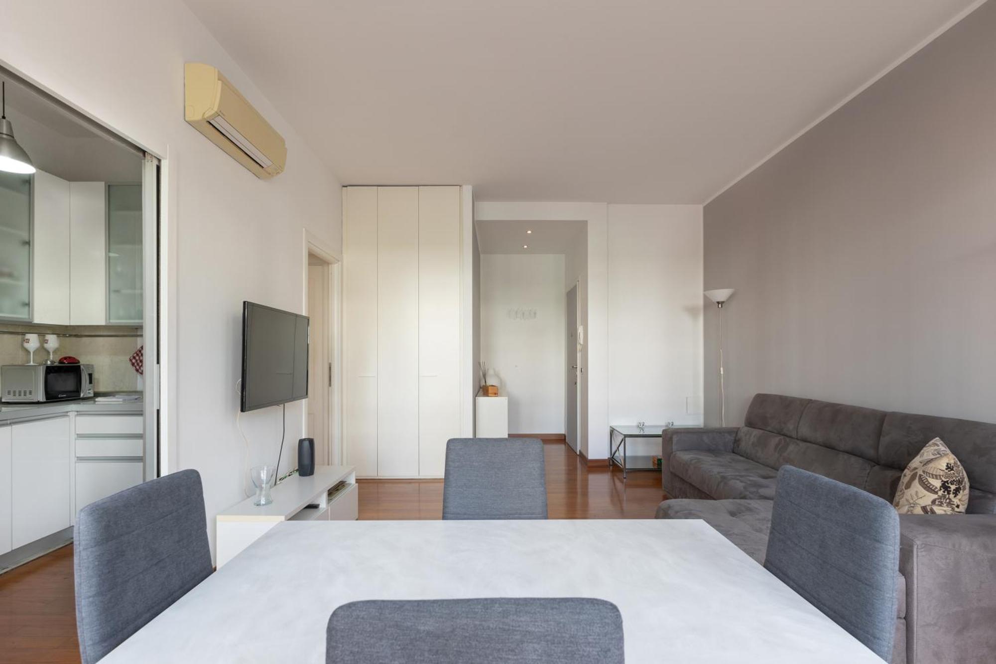 Apartment Ampio Bilocale Life - Mirable Pm