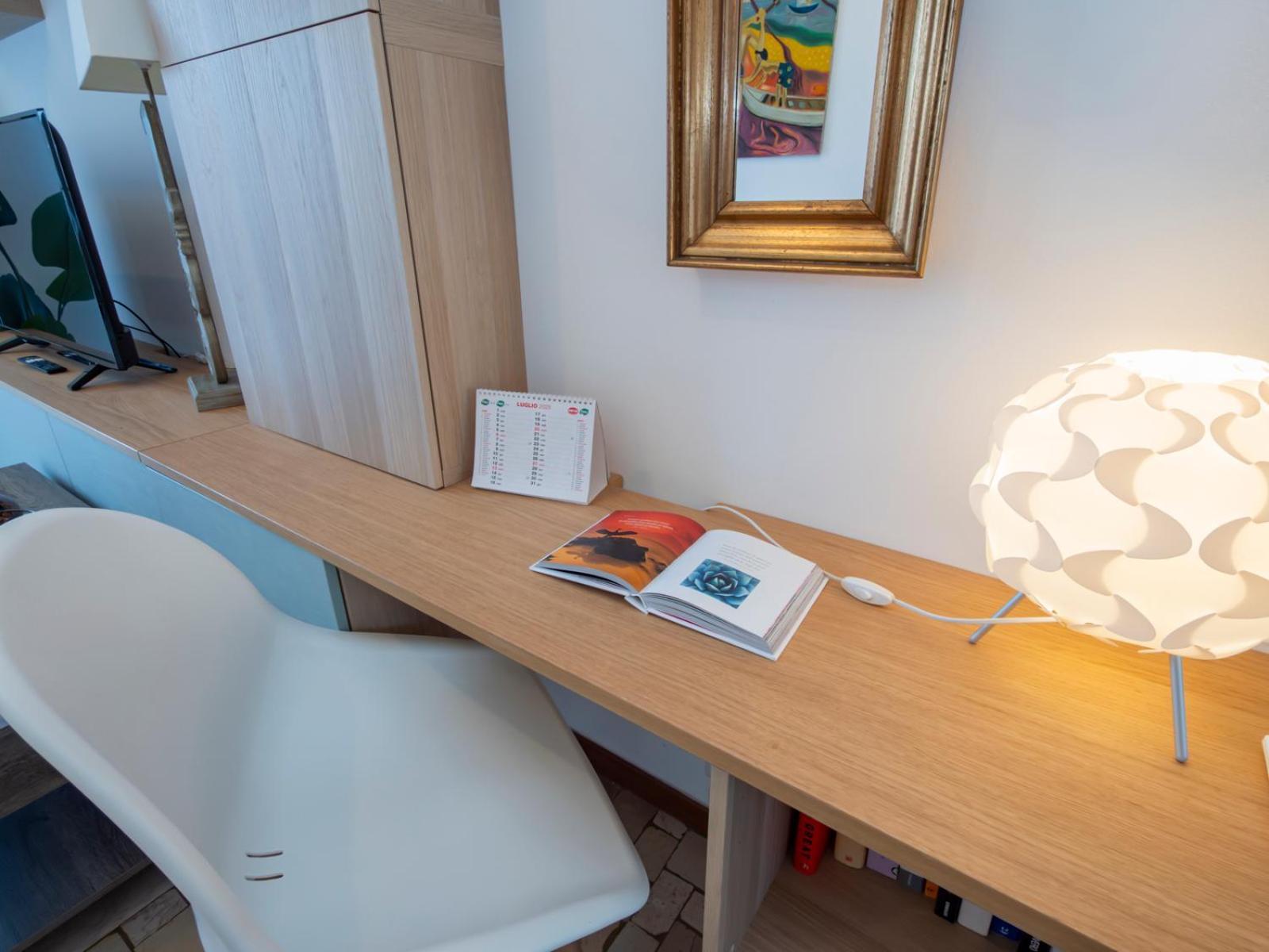 Appartamento La Dolce Darsena - Your Escape Near Navigli And Duomo Milano