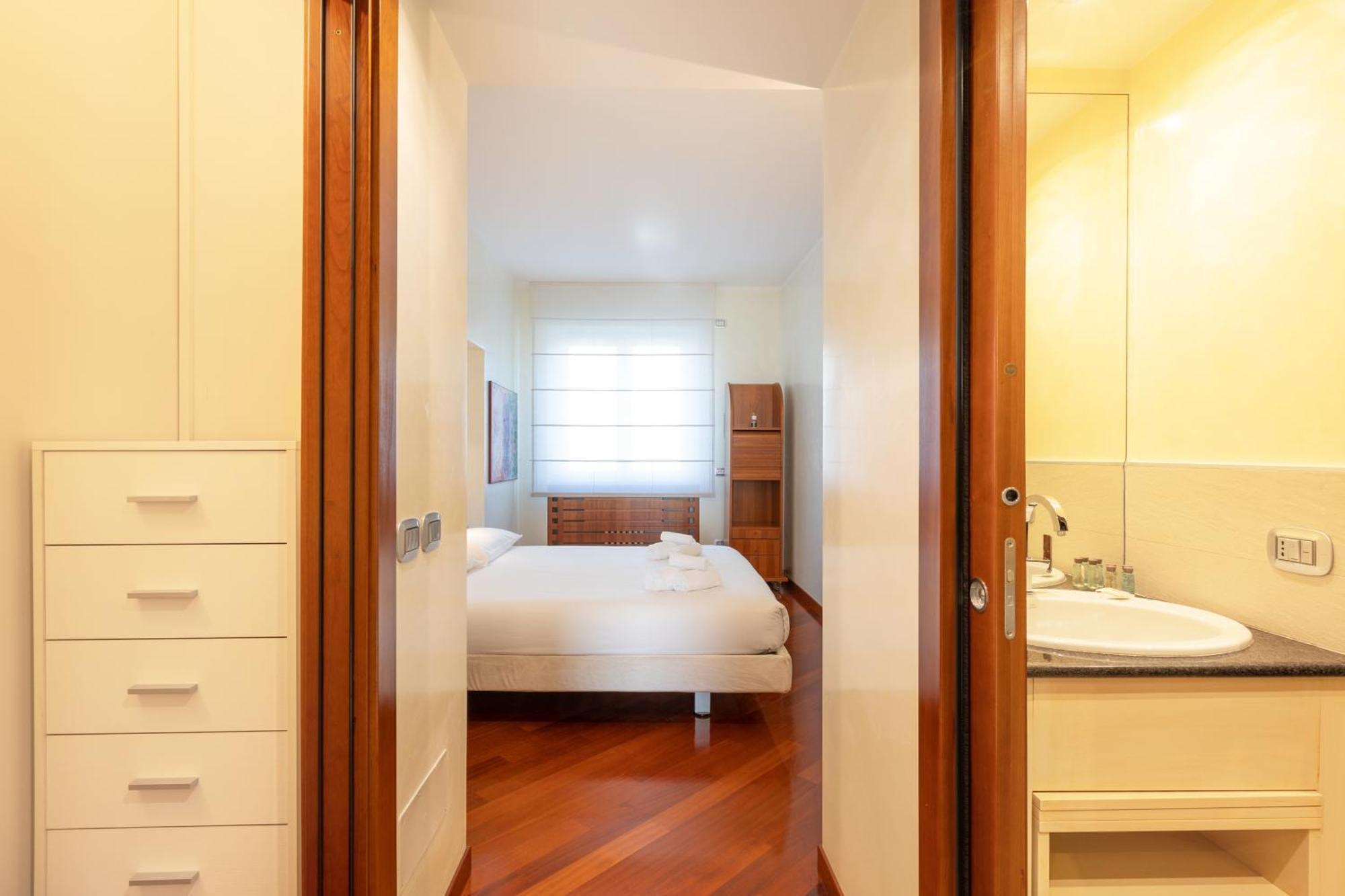 Wonderful 2bedroom Flat Solari 7th F - Mirable Pm Apartment Milan