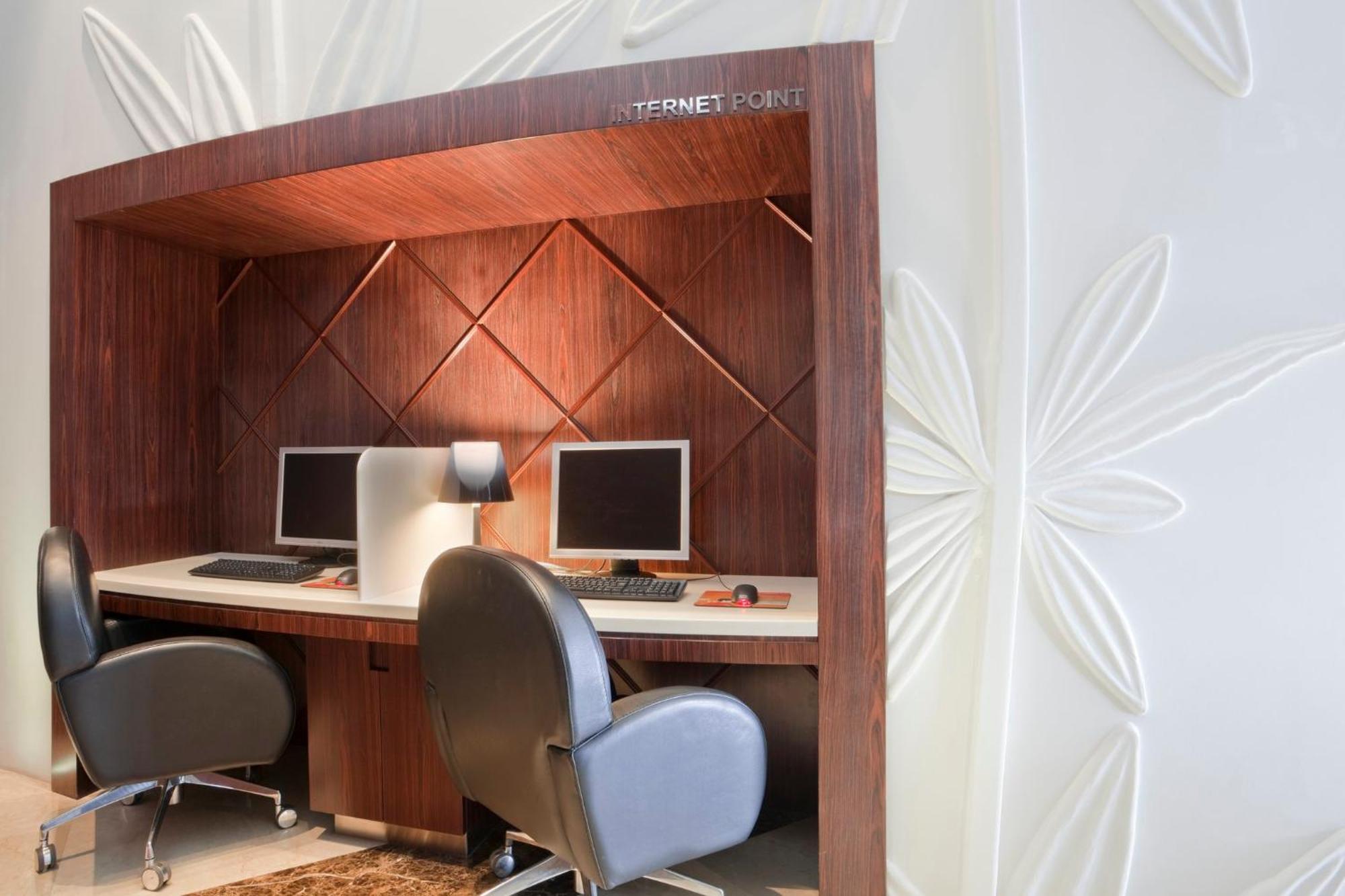 Hotel Crowne Plaza By Ihg Milan