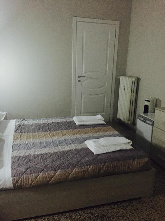 Residenza Paradiso 2* Milan