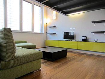 Hotel Temporary House Via Romolo Gessi
