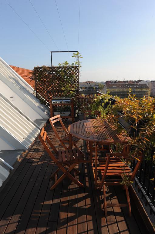 Piazza Napoli Penthouse Apartment *