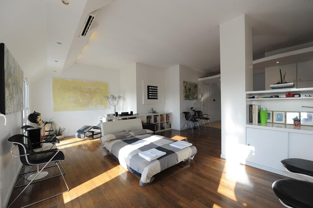 Apartment Piazza Napoli Penthouse