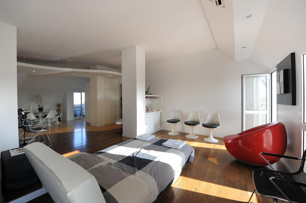Apartment Piazza Napoli Penthouse