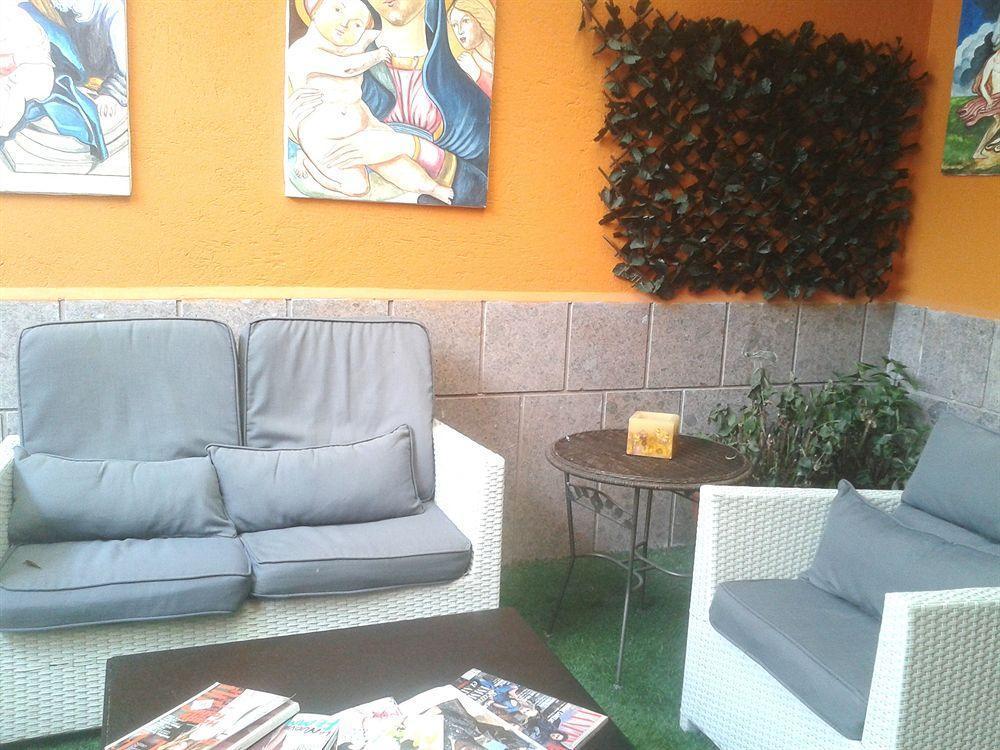 La Del Pino Bed & Breakfast