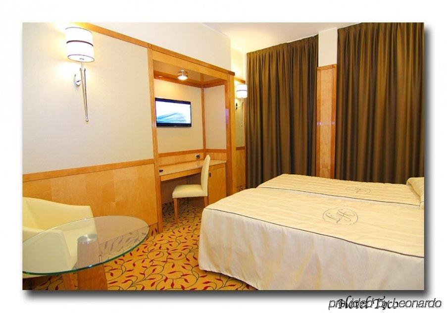 Teco Hotel 3*
