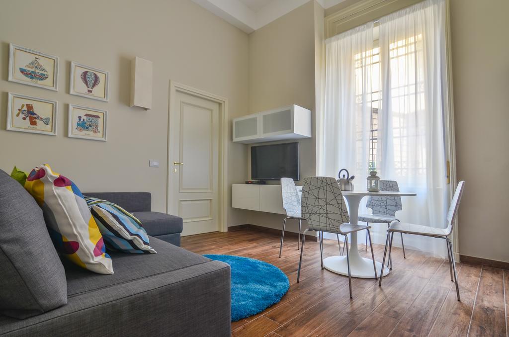 Charme Apartment *