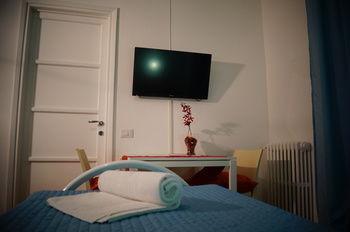 I Am Here - Gioia66 2* Milan