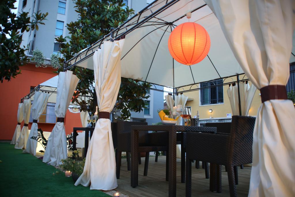 Mihotel Hotel