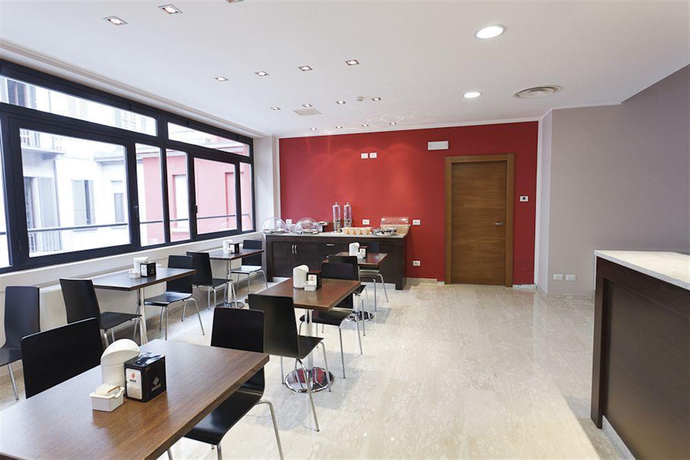 Hotel Oasi Village Milan