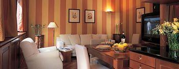 Aparthotel Numa Camperio Milan