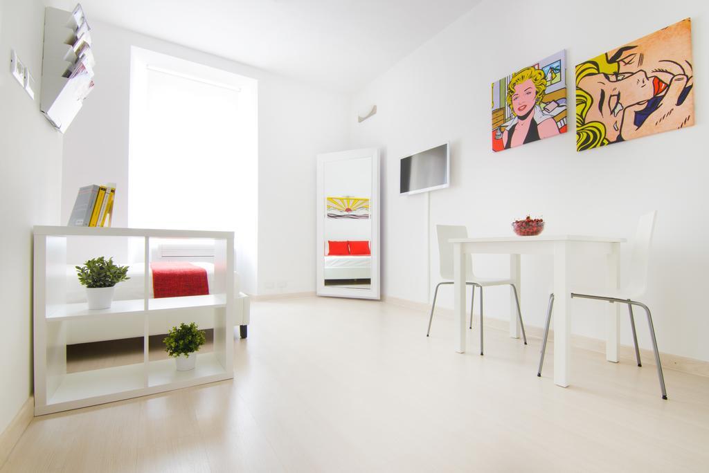 Roy Apartment