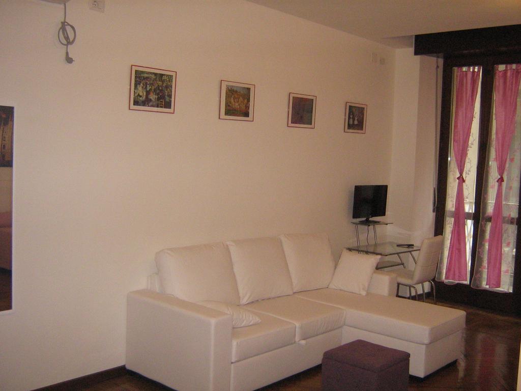 Flat In 1 Milan