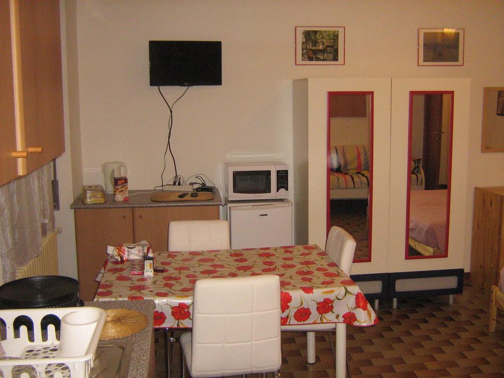 Flat In 3 Milan