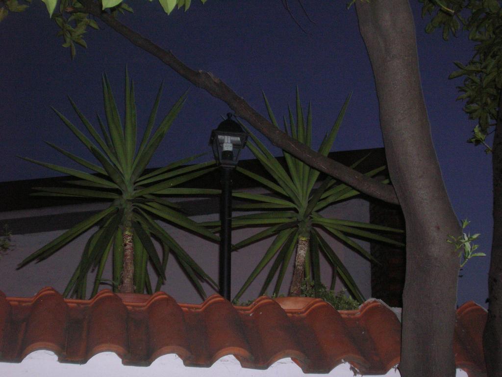 La Rondine Guest house *