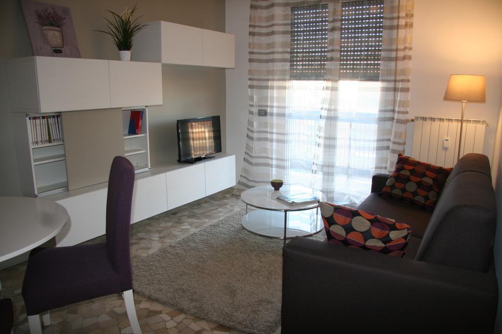 Chez Nous Apartment *