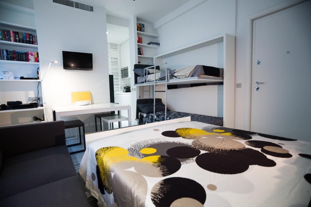 Stylish Mini In The Heart Of Apartment Milan