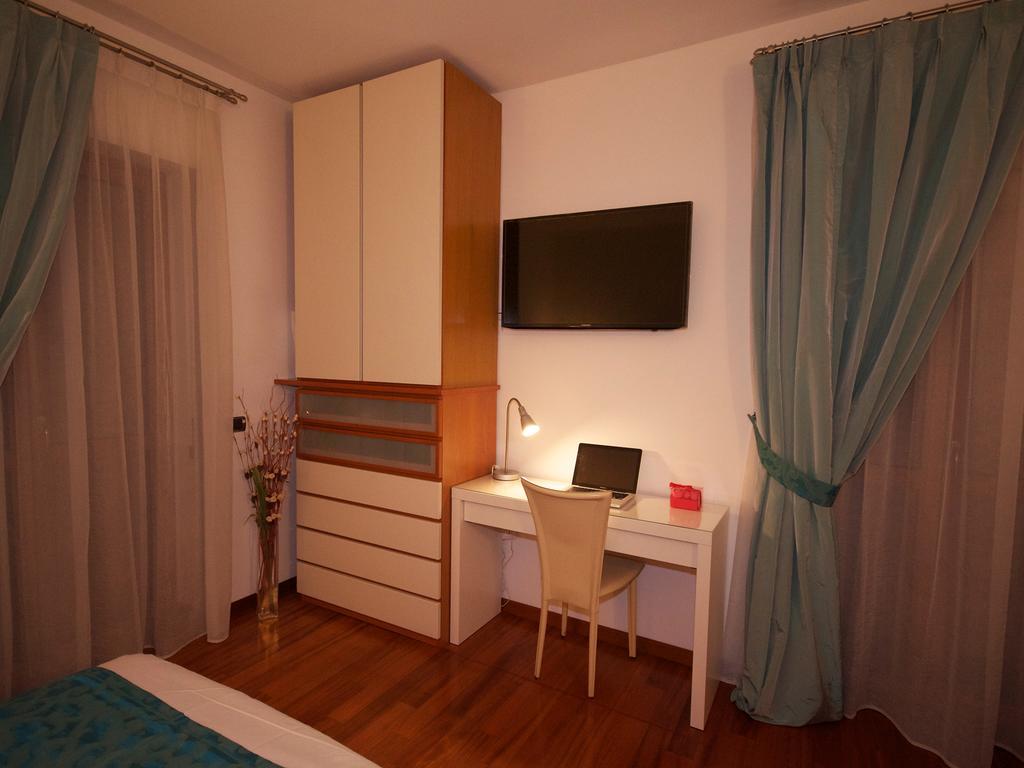 Inganni Bed & Breakfast Milan