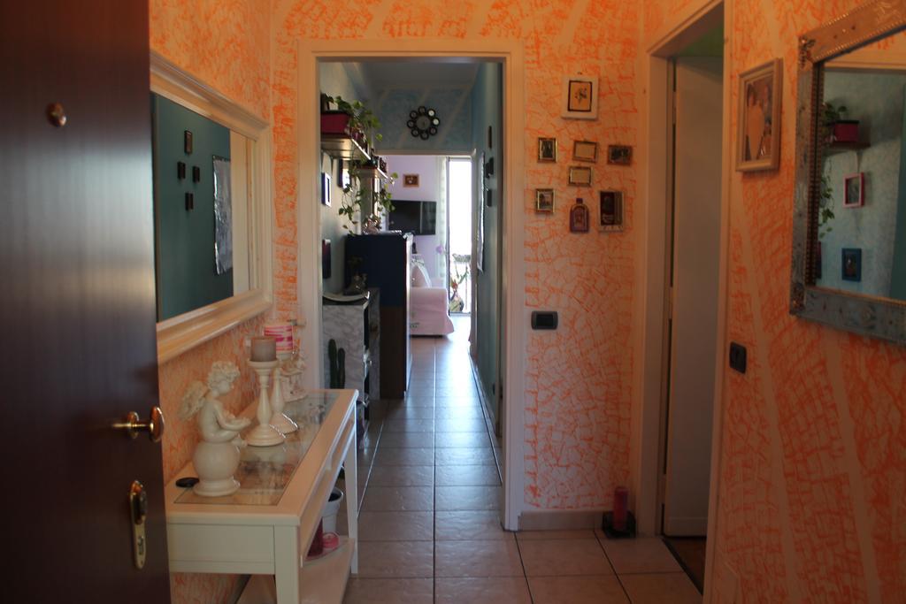 House Guest house *
