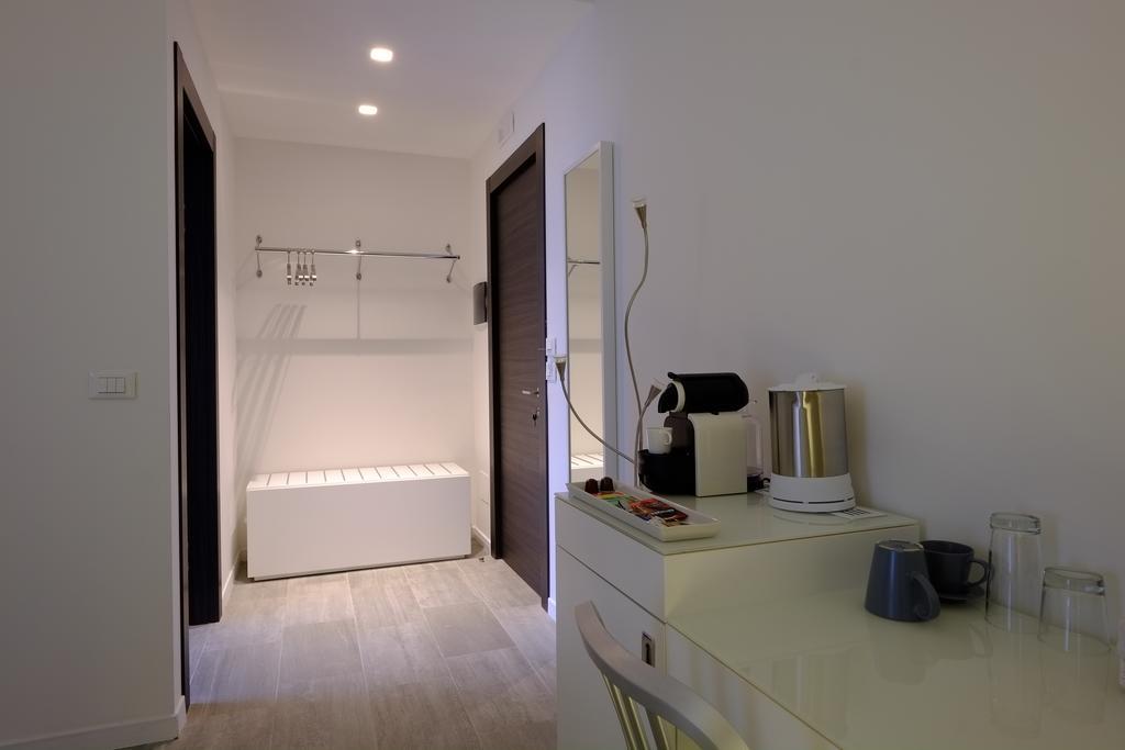 Made To Measure Business Guest house