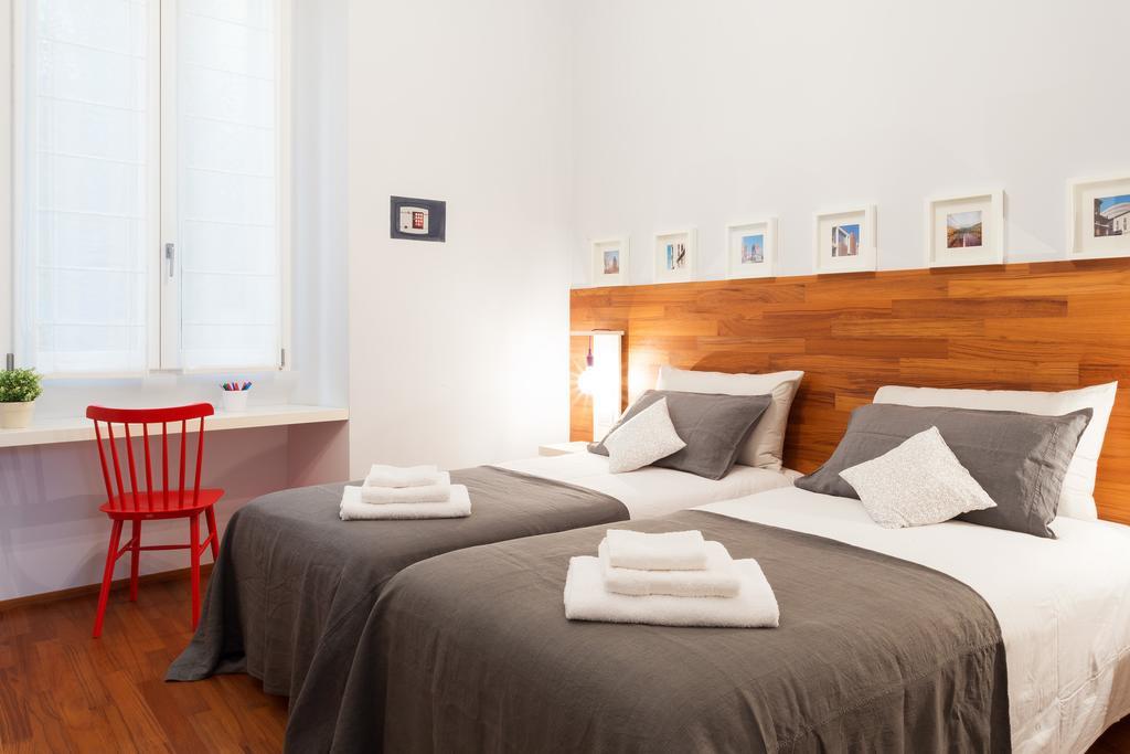 The Rent - Near Porta Romana Apartment Milan