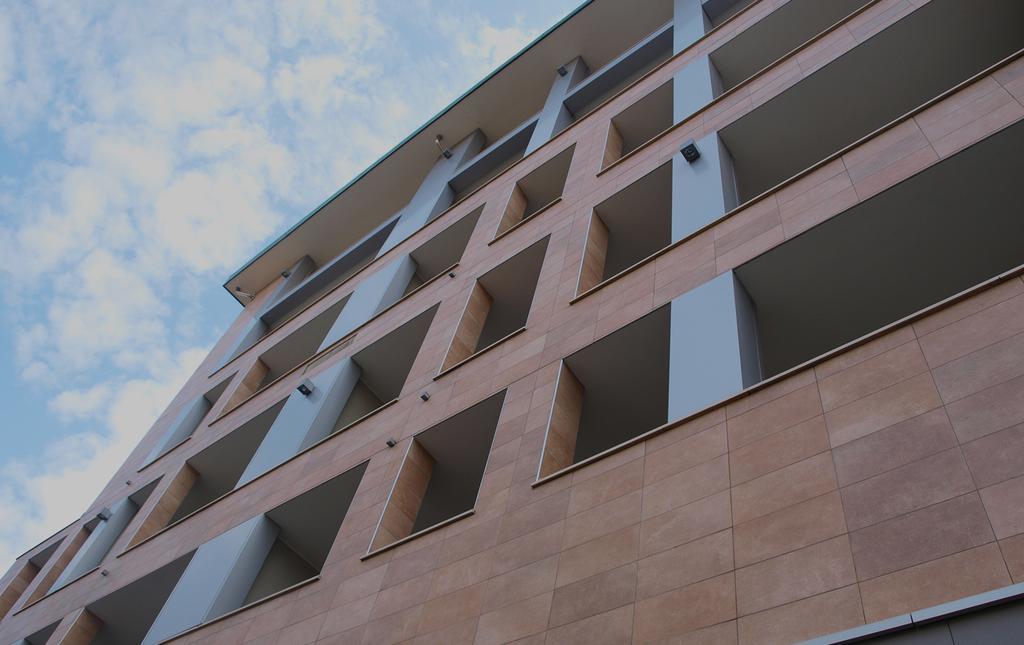 Housing32 Apartment Milan