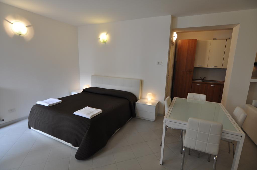 Aparthotel Easy - And Navigli 2*