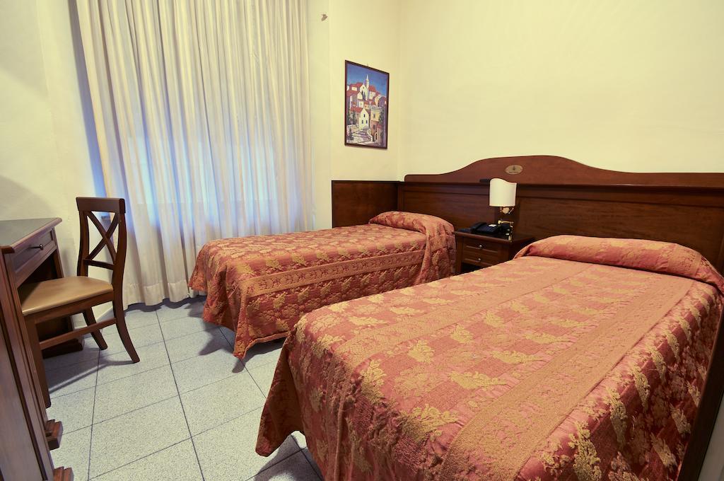 Hotel Pavone 3*