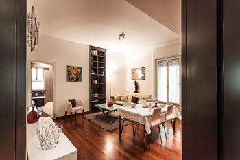 Apartment Temporary House - Sant'agostino Milan