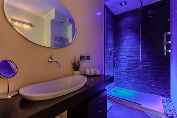 Hotel Suitelowcost - San Babila Duomo *