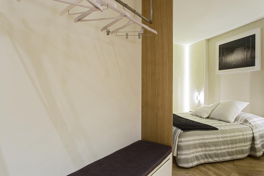 Apartment Maison Laghetto - Milan