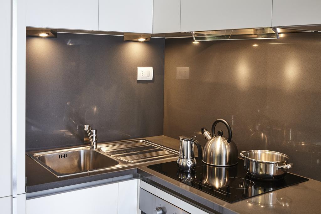 Apartment Station Superior Milan