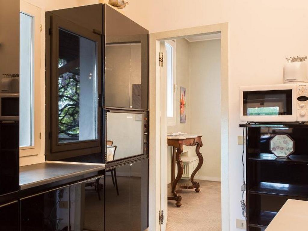 Apartment Roomy Duomo & San Babila Milan