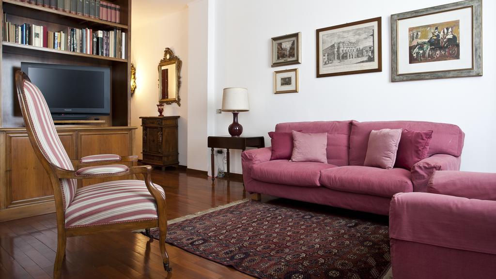 Italianway-piazzale Baracca Milan