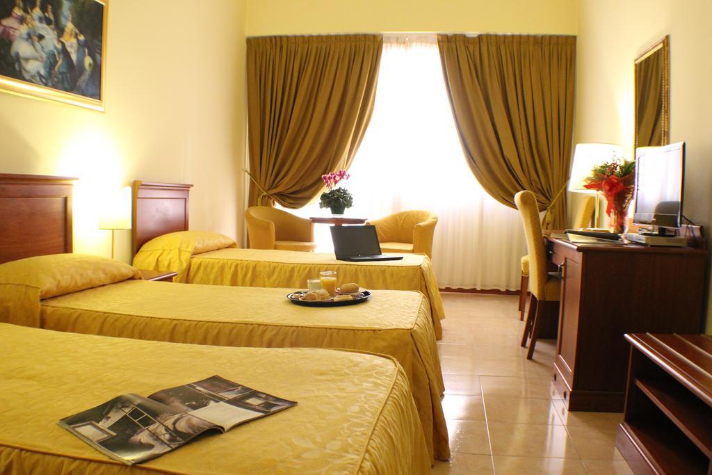Hotel Certosa 3*
