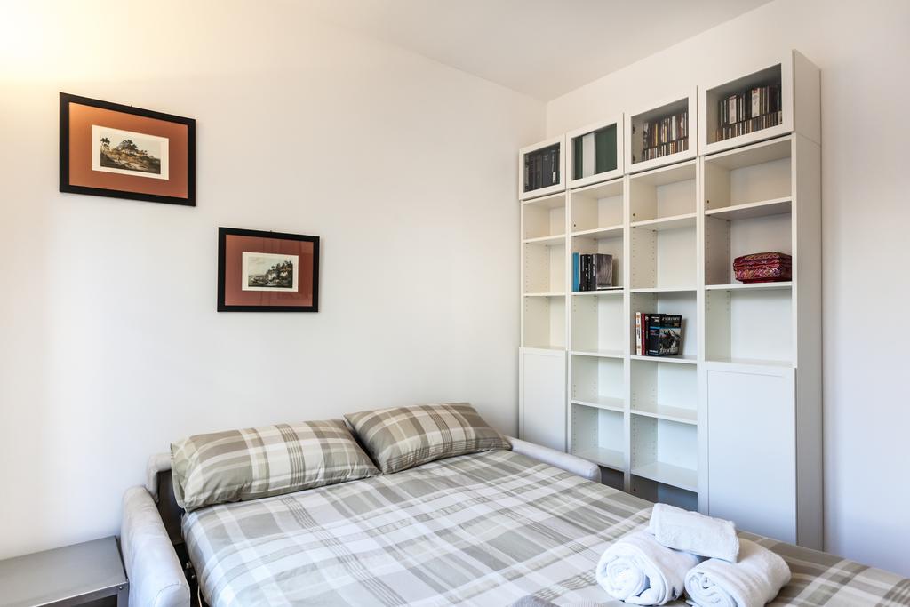Apartment Italianway Cesare Correnti Milan