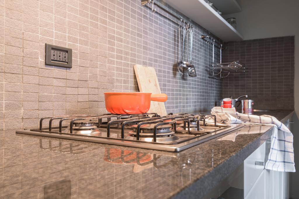 Apartment Bocconi Hintown House
