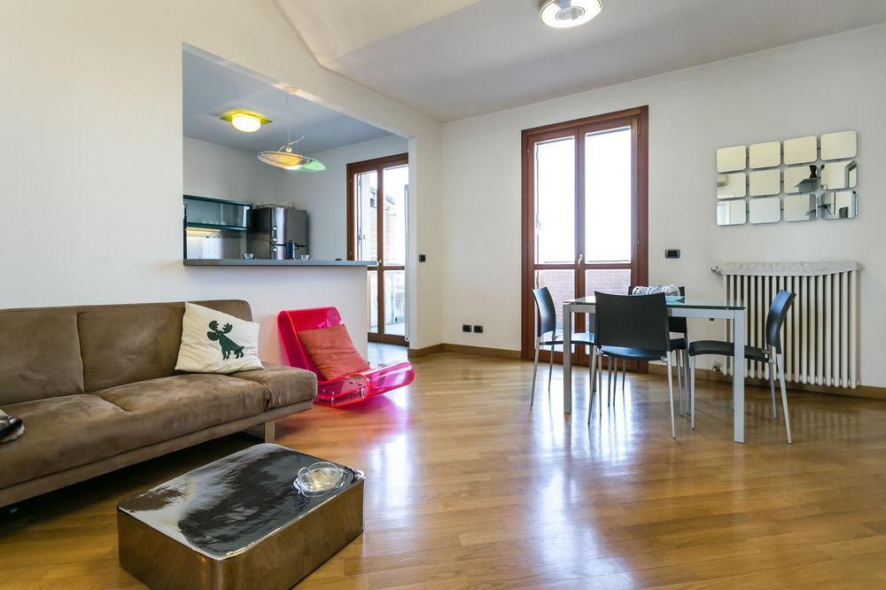 Apartment Temporary House - Navigli *