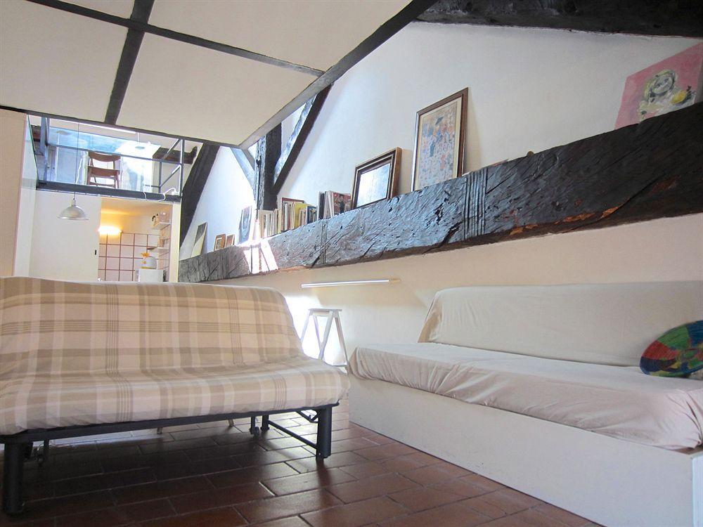Temporary House - Navigli Milan