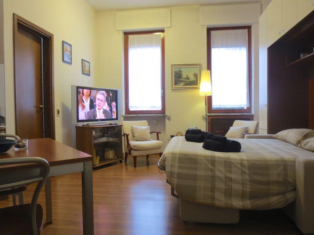 Apartment Temporary House - Navigli