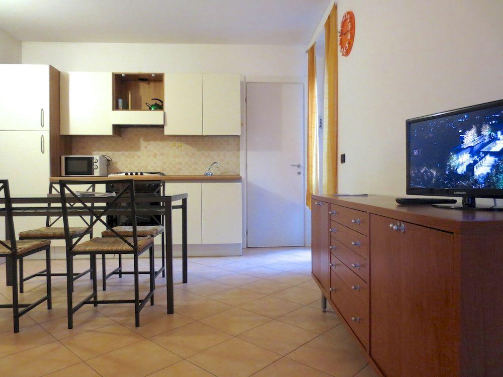 Temporary House - Navigli Milan