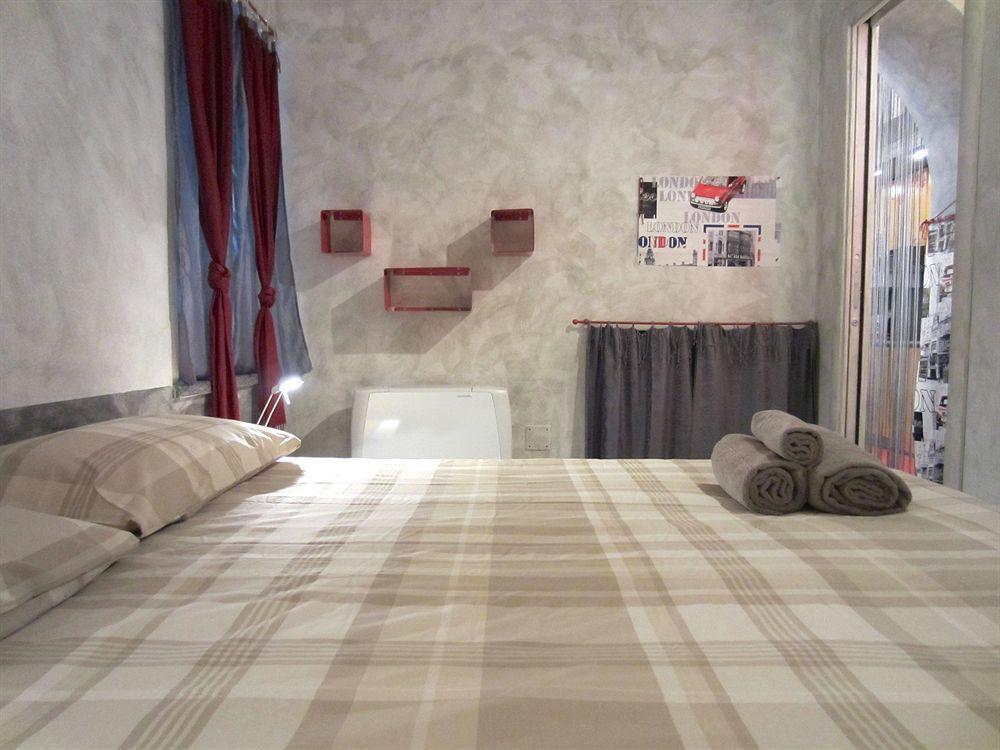 Apartment Temporary House - Navigli Milan