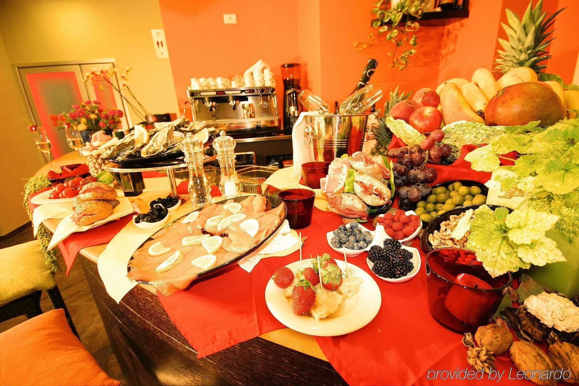 Mihotel Hotel