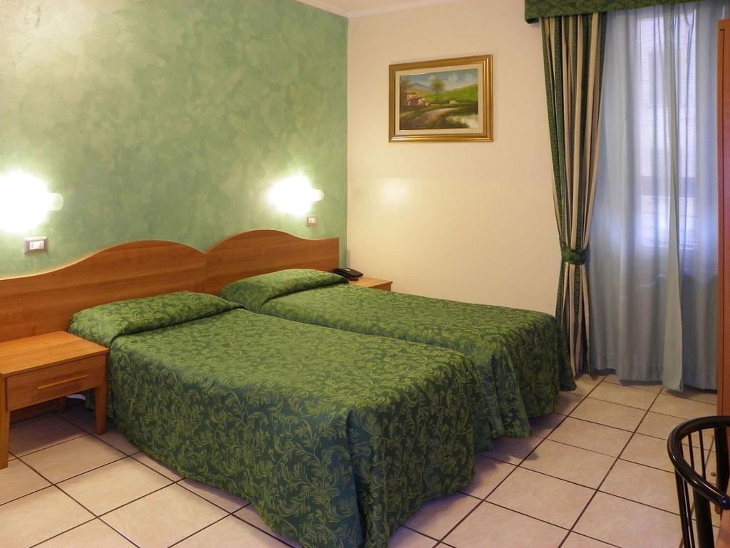 Arco Hotel 2* Milan