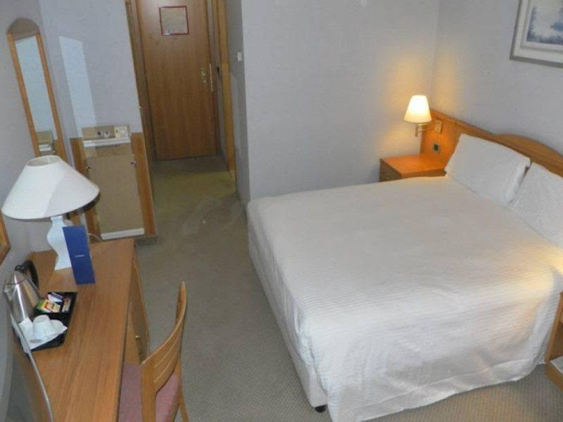 Hotel Ih Lorenteggio 4*